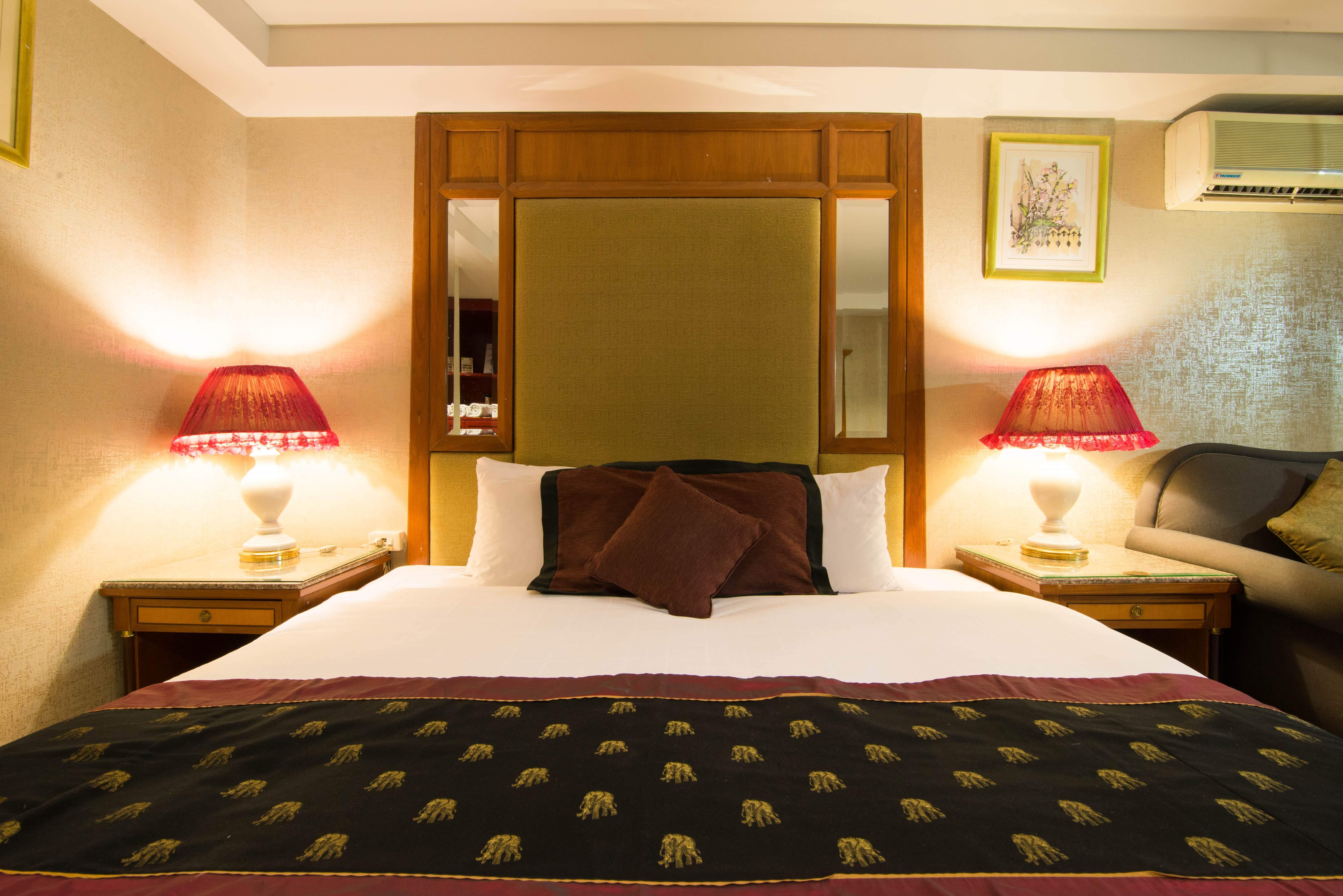 Diamond City Hotel Sha Certified Bangkok Luaran gambar
